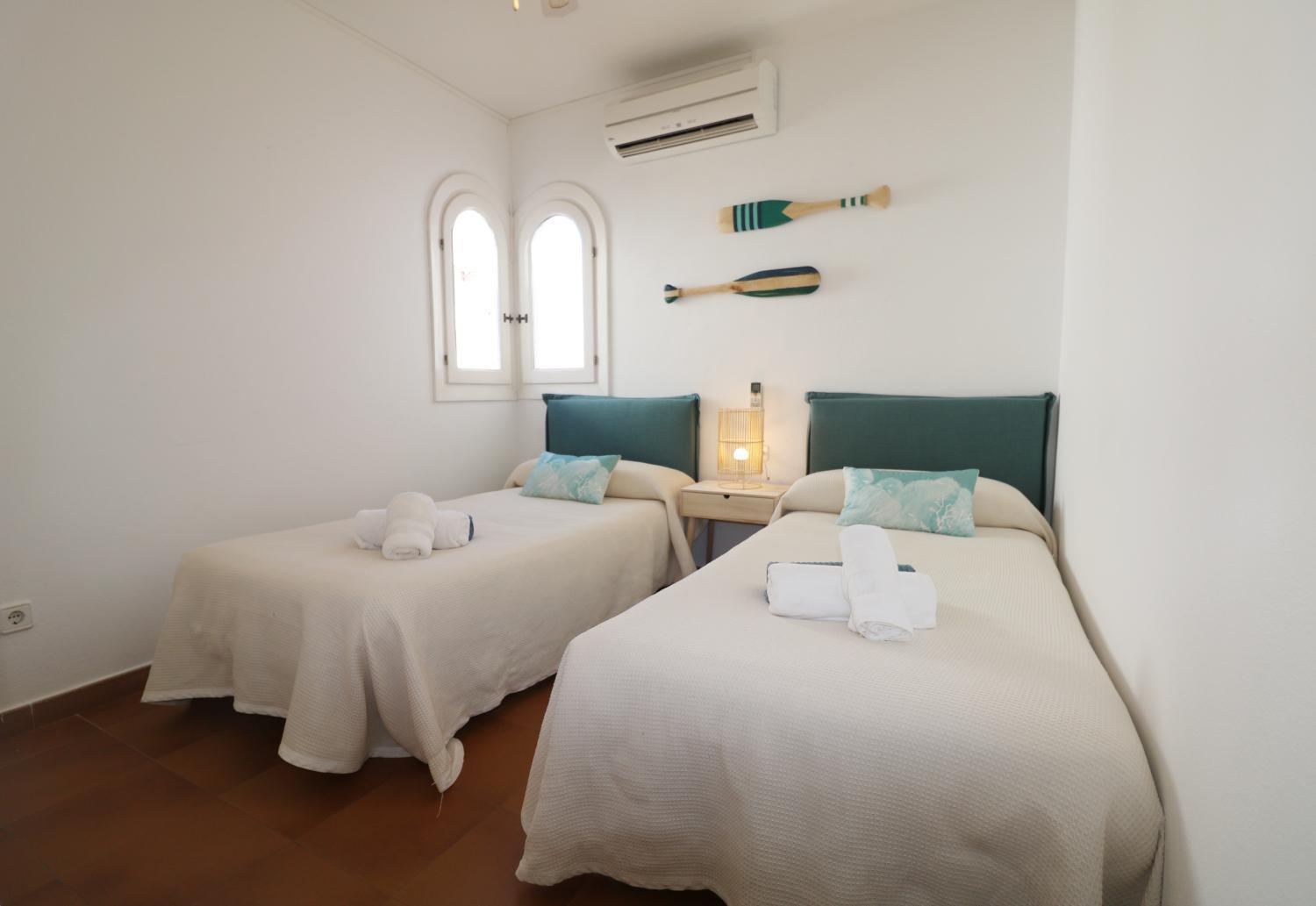 ארנל ד'אן קסטל Villa Las Marinas - 2 Encantadora Villa Con Piscina A 5 Min De La Playa מראה חיצוני תמונה